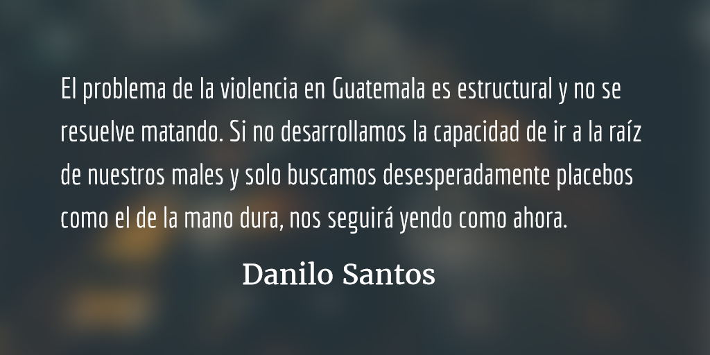 Fusílenlos a todos. Danilo Santos.